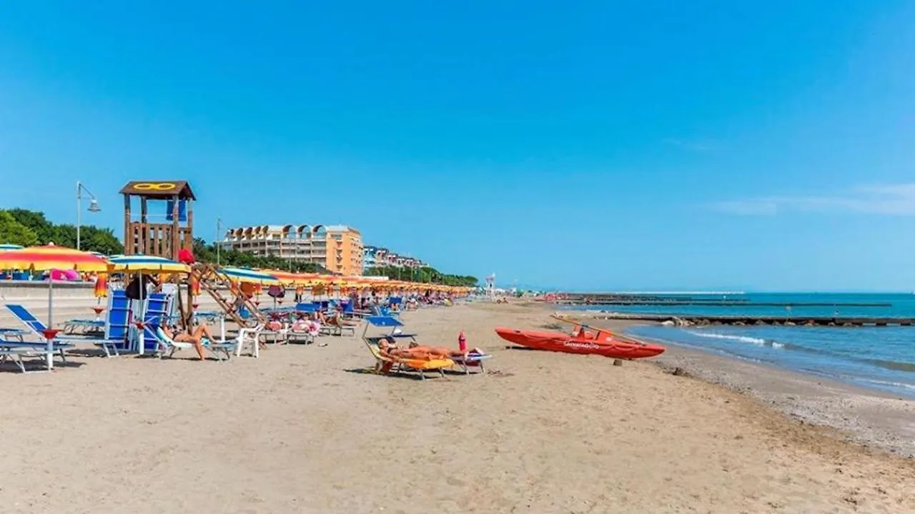 Perfect Located Residence Near The Beach With Pool Porto Santa Margherita di Caorle 0*,